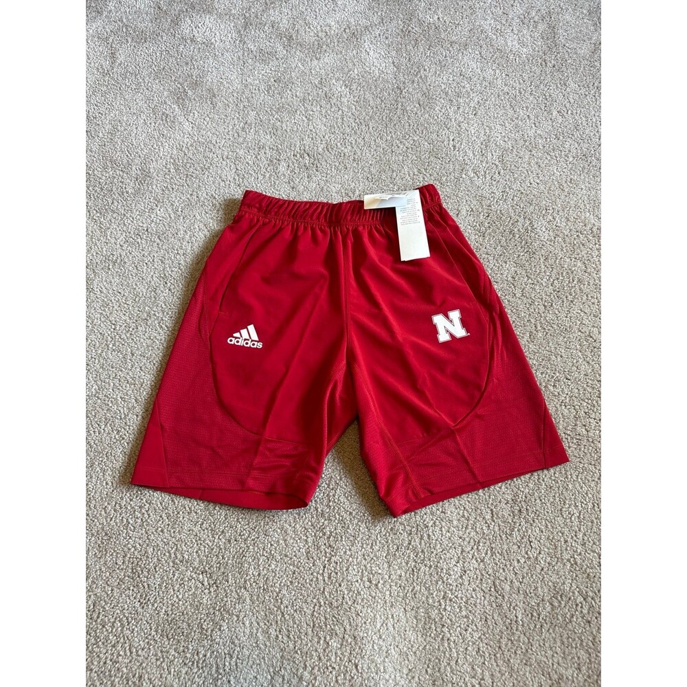 Nebraska Cornhuskers Adidas Men’s NWT Athletic Shorts Size Small